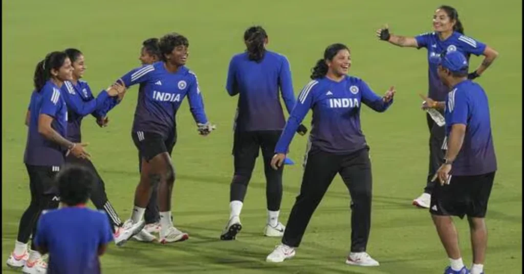 India vs Sri Lanka Clash as Harmanpreet Kaur and Chamari Athapaththu Lead Asian Titans